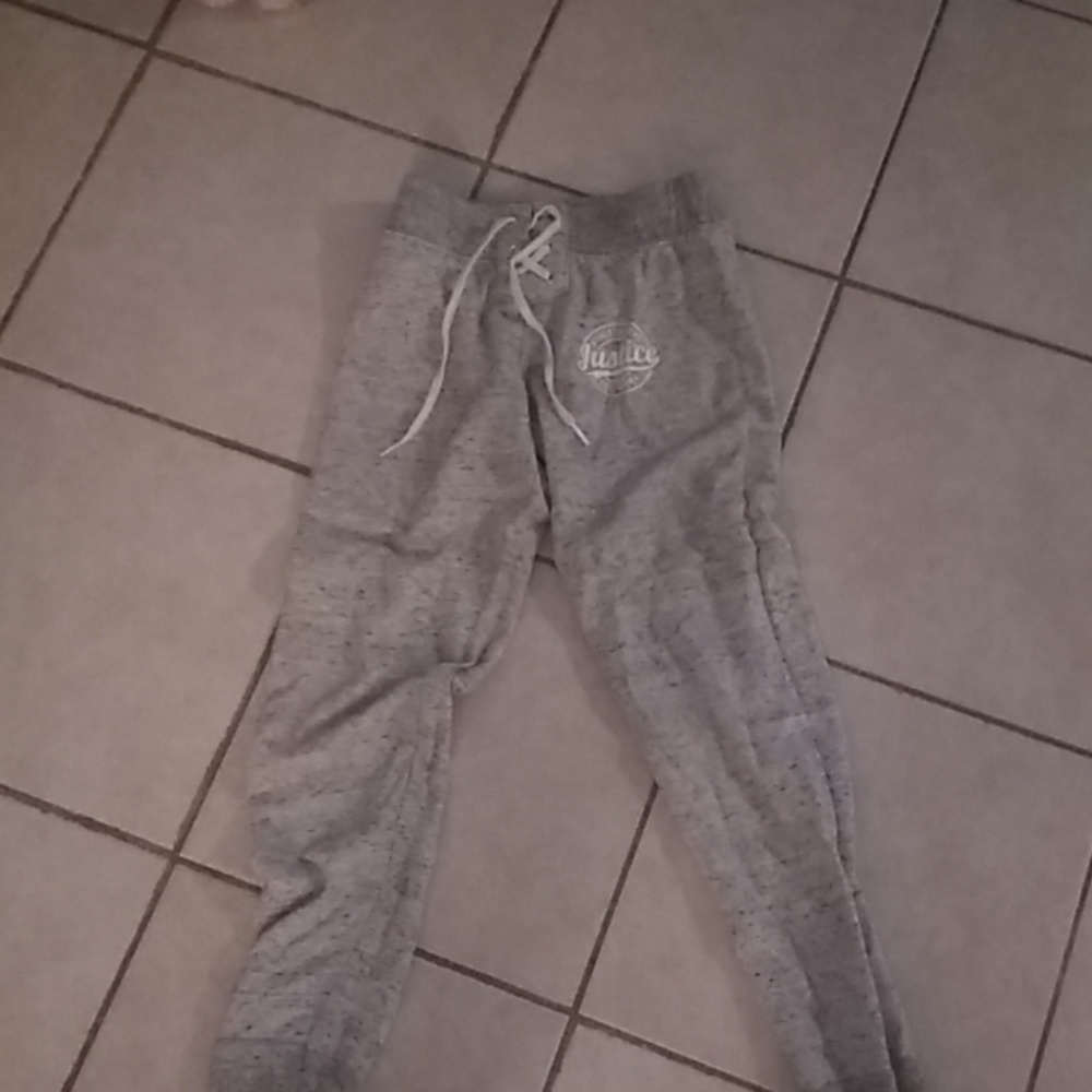 Gray sweat/leggings